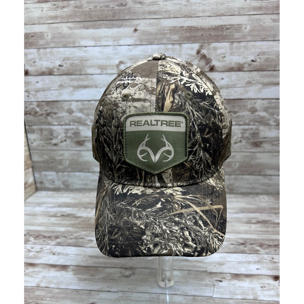 Realtree Baseball Cap Camo S/M Outdoor Hunting Fishing Logo Patch Fitted Hat